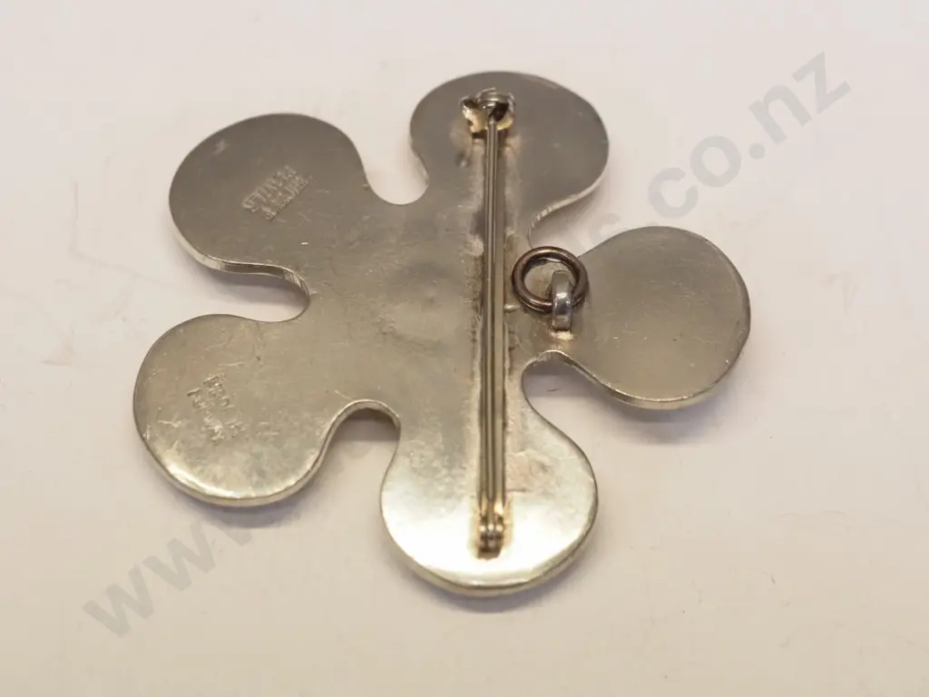 pewter brooch made in Norway Image 1++