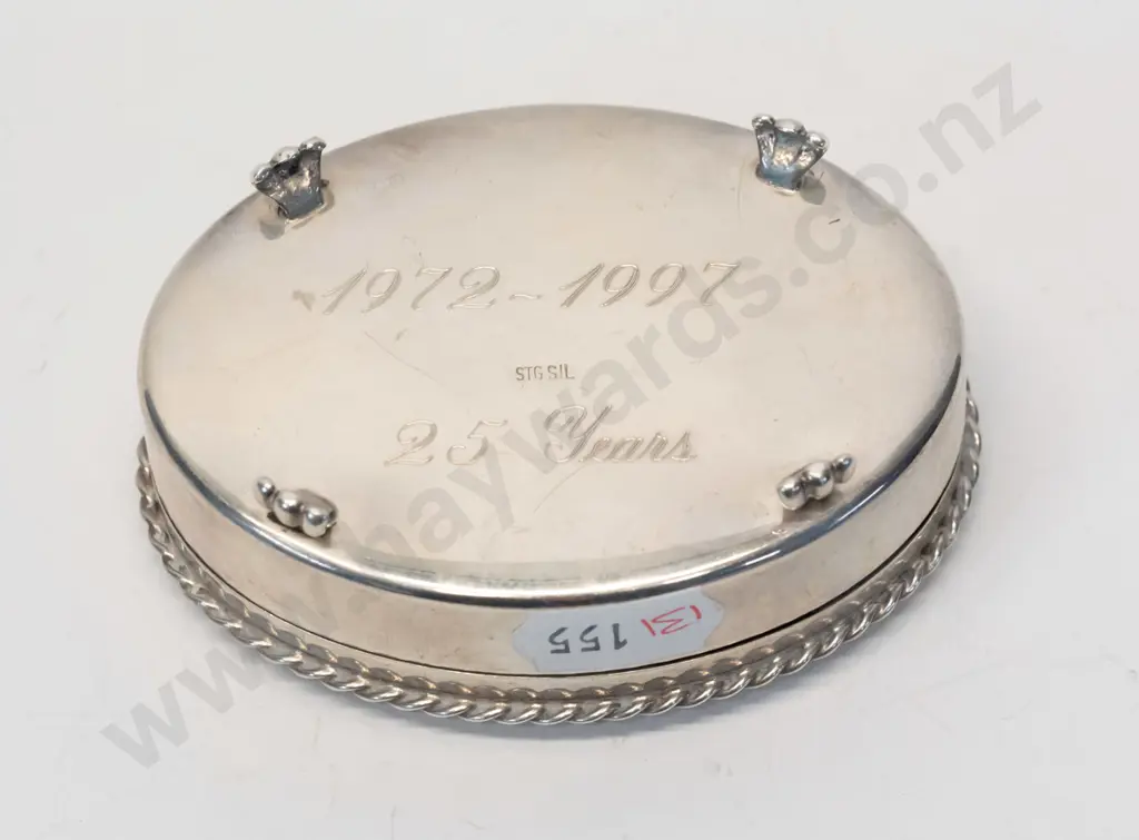 small silver trinket box stamped stg sil & silver mesh purse [some holes in mesh] stamped lion, shield,d Image 1++