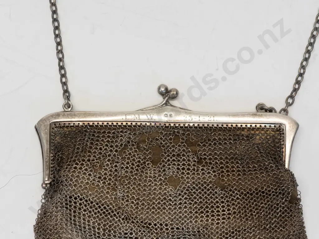 small silver trinket box stamped stg sil & silver mesh purse [some holes in mesh] stamped lion, shield,d Image 1++