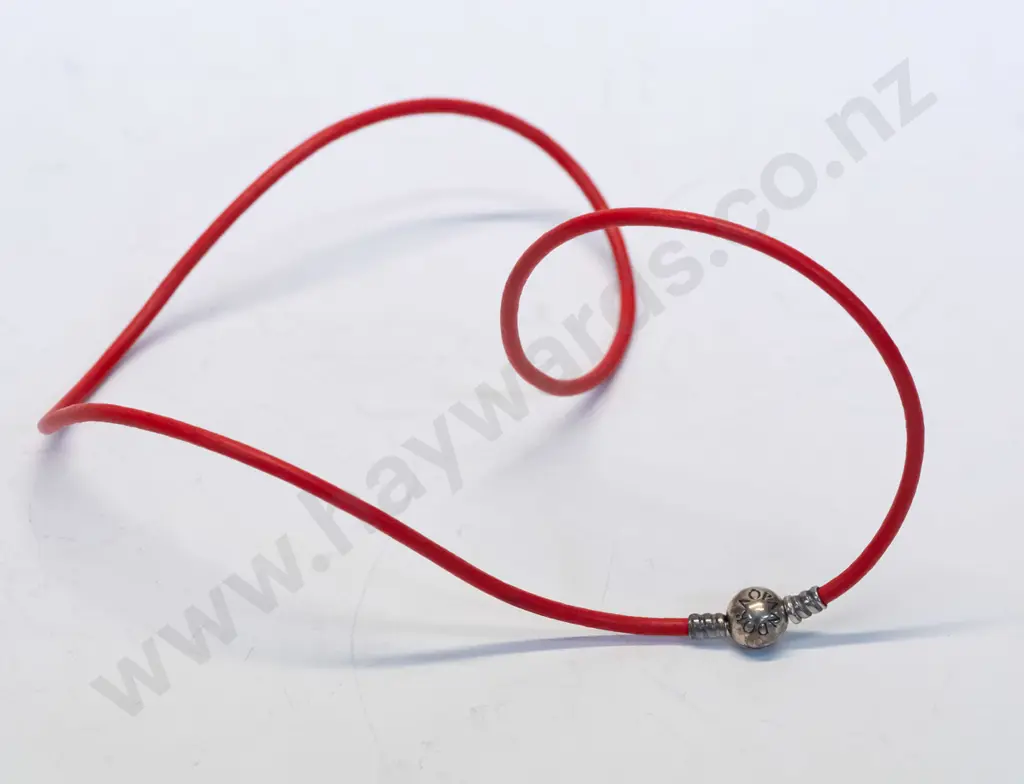 red leather pendant with Pandora clasp Image 1++