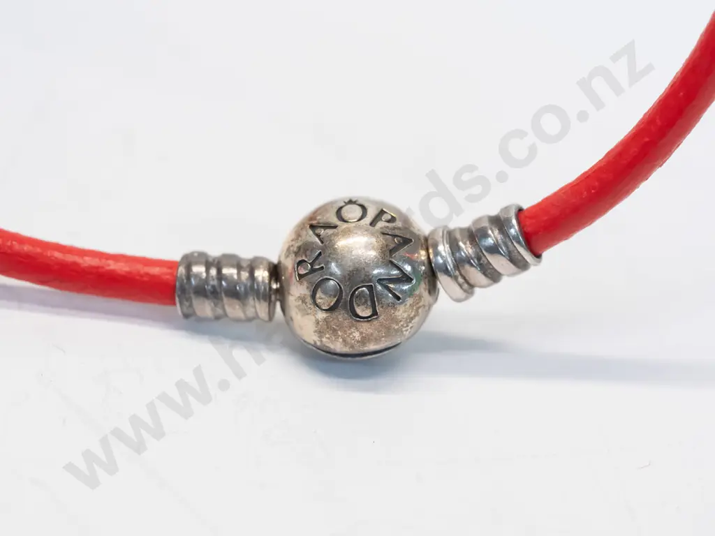 red leather pendant with Pandora clasp Image 1++