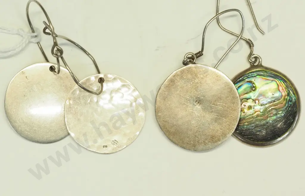 2 pairs of silver earrings, one with paua shell, both stamped 925 Image 1++