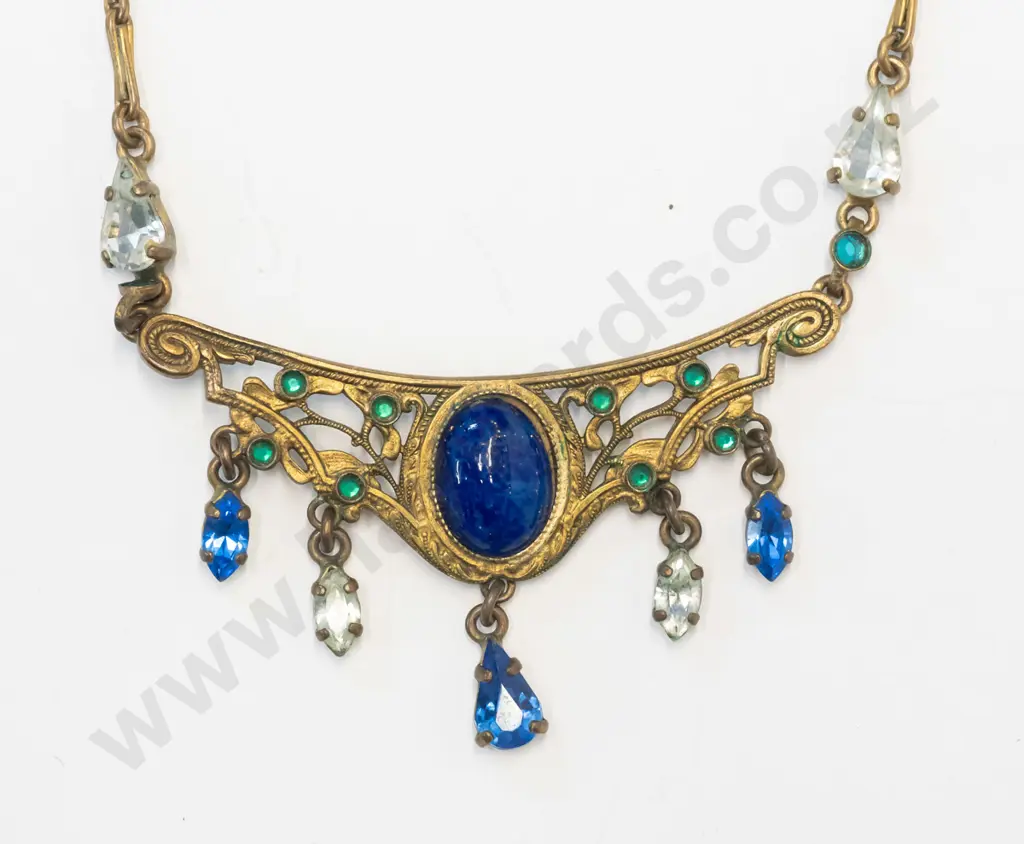 costume necklace Image 1++