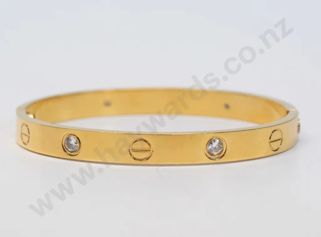 gold  bangle - stamped 750 19 Cartier IP6688 001  (not authenticated) Image 1++