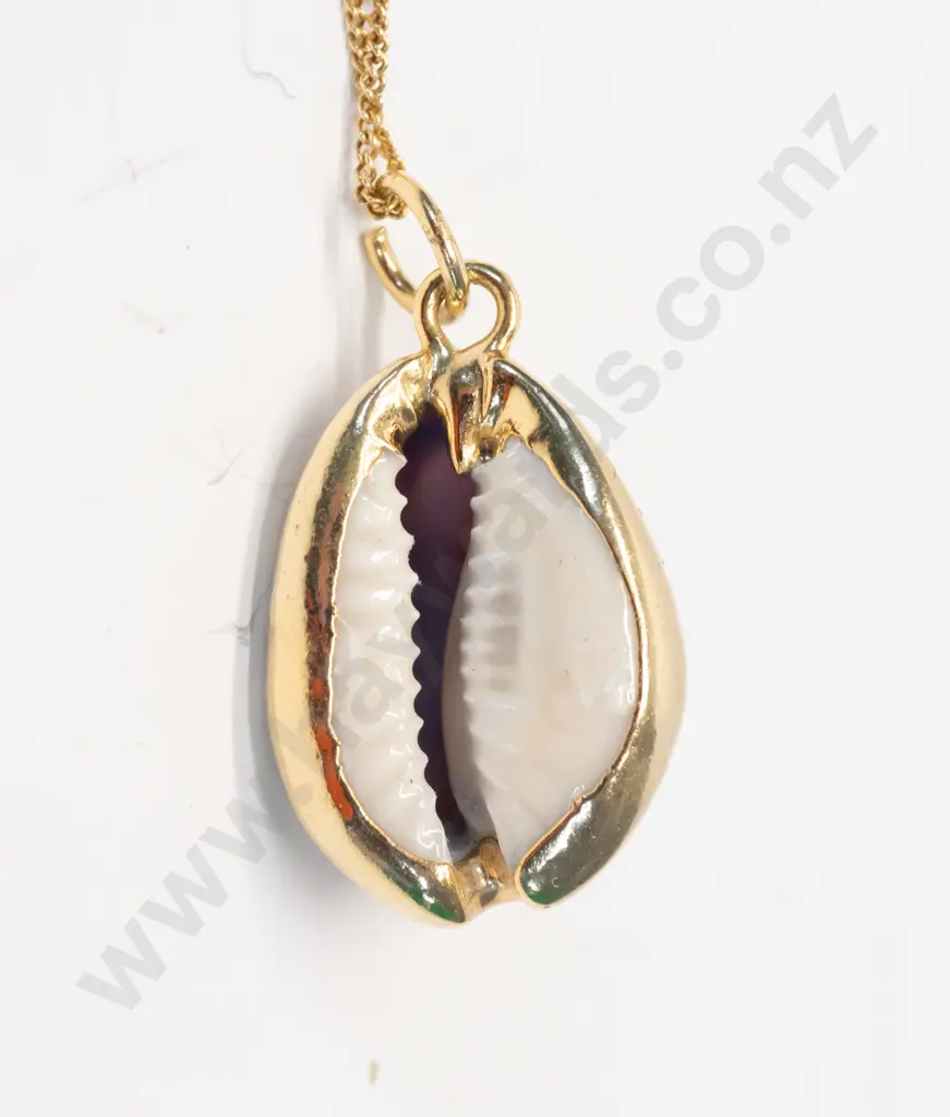 shell necklace chain stamped 925 Image 1++
