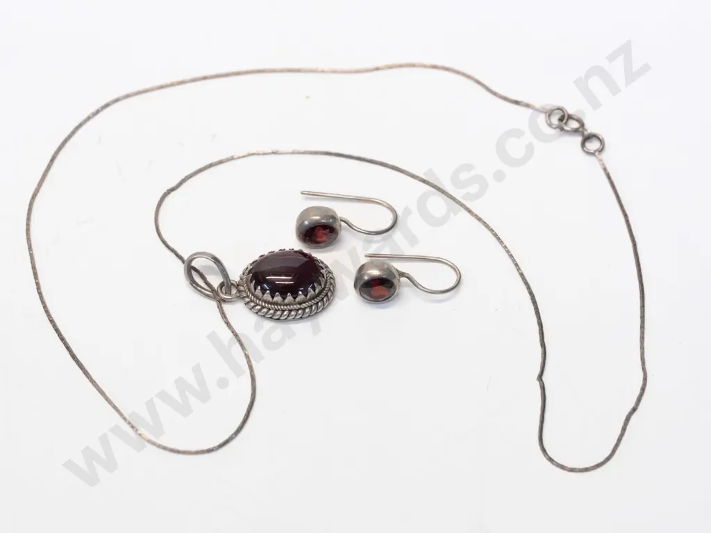 silver amber? pendant & matching earrings - pendant only stamped 925 Image 1++