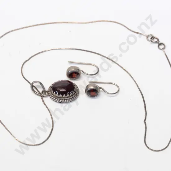 silver amber? pendant & matching earrings - pendant only stamped 925