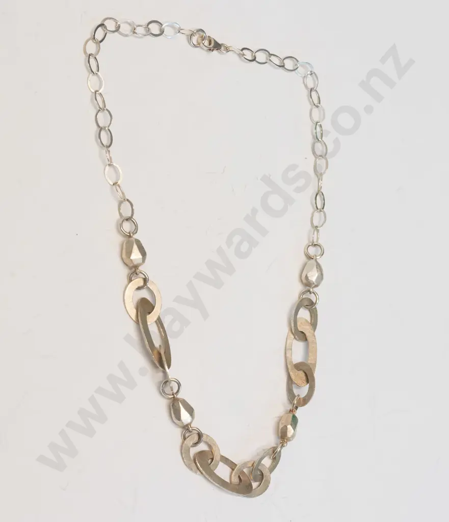 silver necklace stamped 925 Image 1++