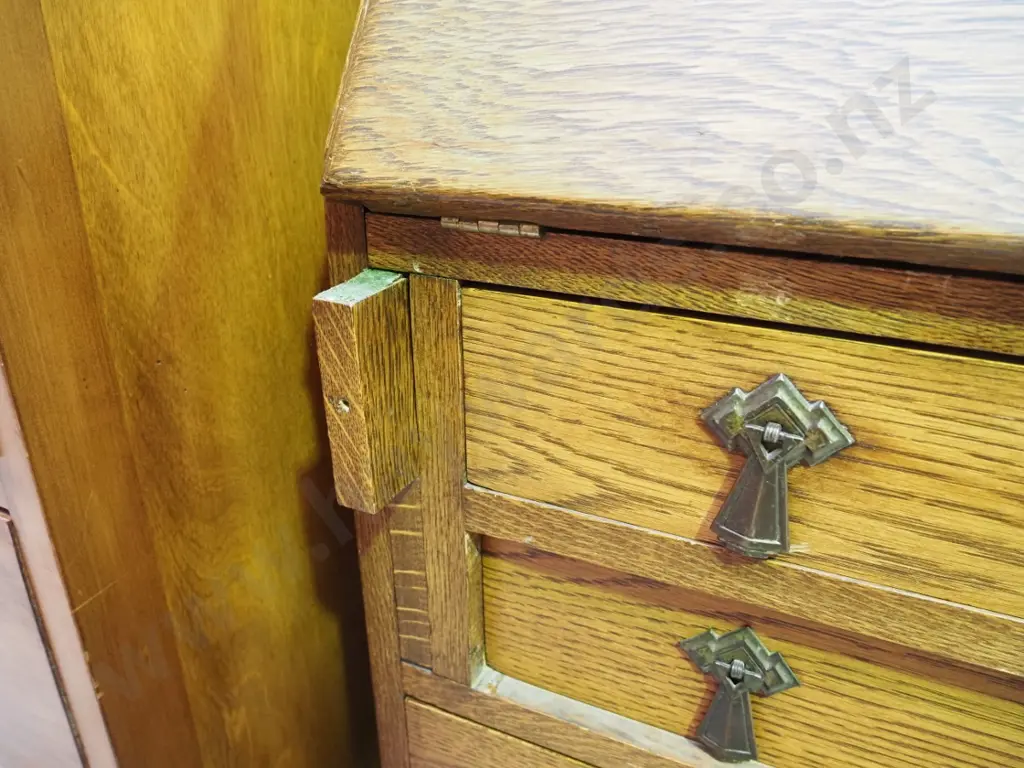 deco oak 3-drawer drop front writing bureau in restorer's condition - support knob missing, 1 handle and a piece of bead Image 1++