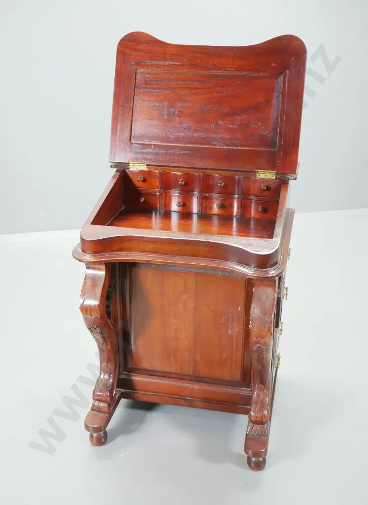 reproduction Victorian style mahogany davenport desk w/leather inset, 4 drawers, carved legs H850 W550 D560 Image 1++