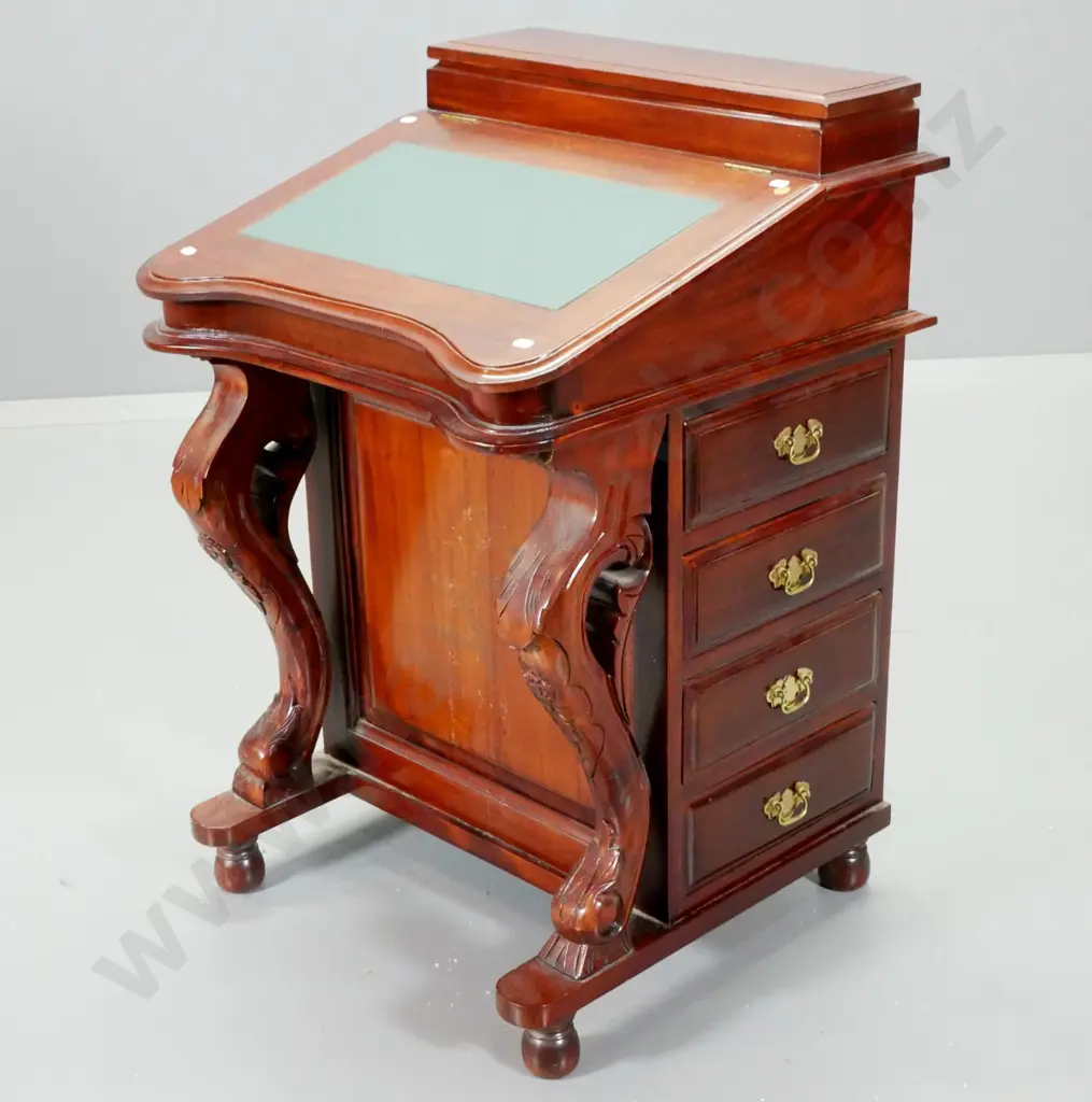reproduction Victorian style mahogany davenport desk w/leather inset, 4 drawers, carved legs H850 W550 D560 Image 1++