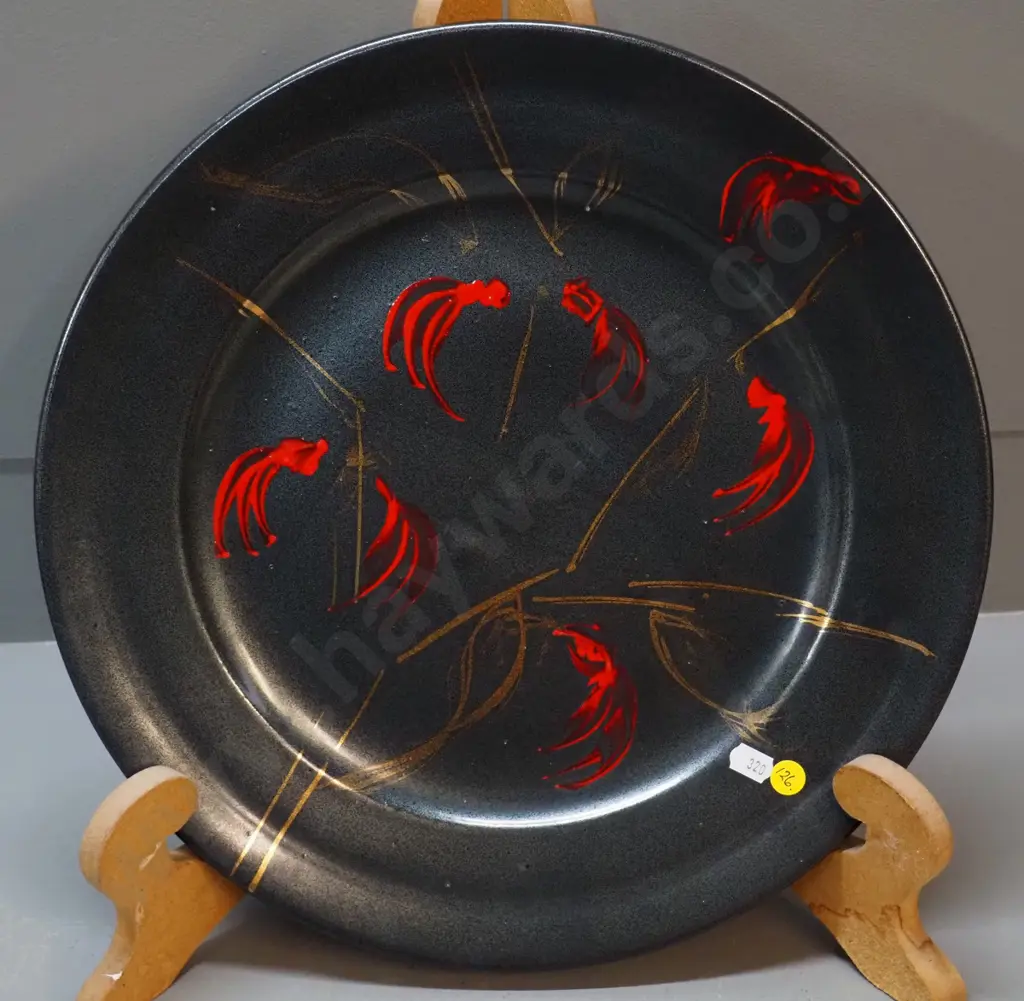 Paul Laird studio pottery wall charger - under-glaze fault on back of rim D-370 Image 1++