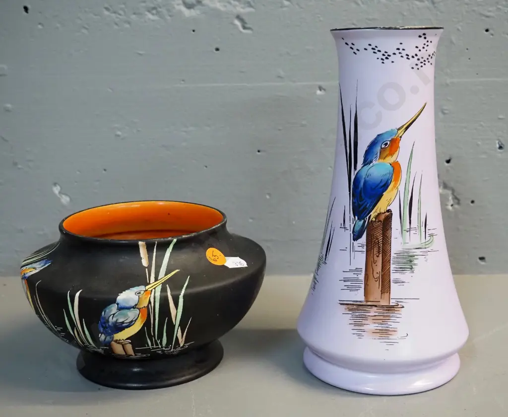 2 Shelley kingfisher motif vases - taller mauve one has hairline crack and some wear to finish on rim H-220 Image 1++