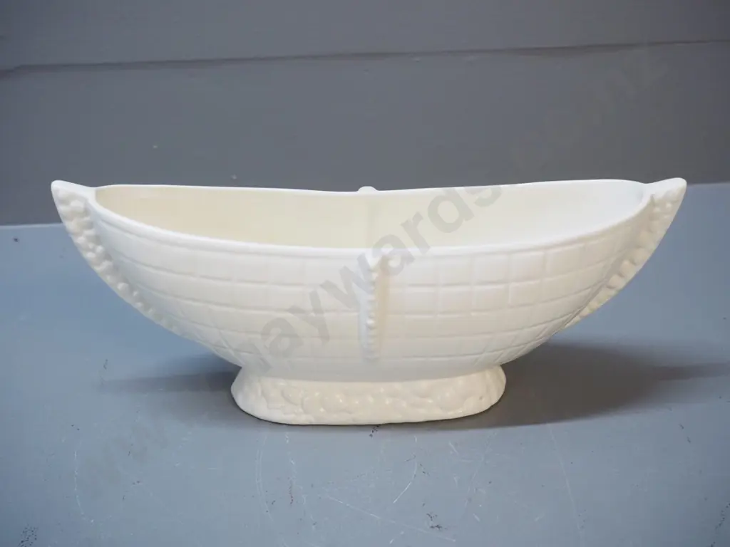 Crown Lynn cream glaze flower trough - number 554? H-110 L-280 Image 1++