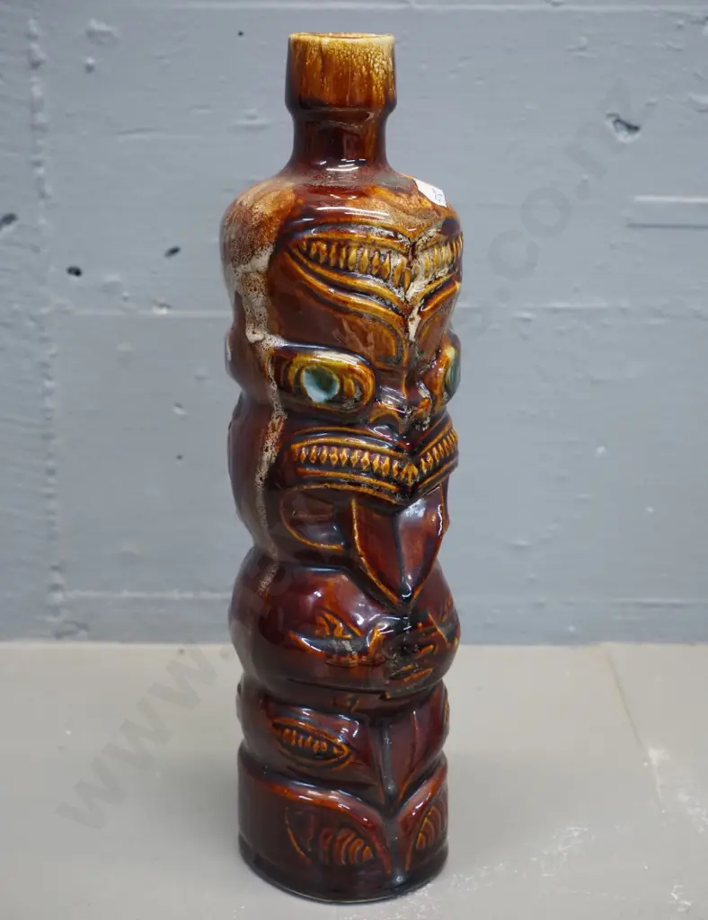 Titoki stoneware Maori tiki motif bottle, stamped 9914. H-300 Image 1++