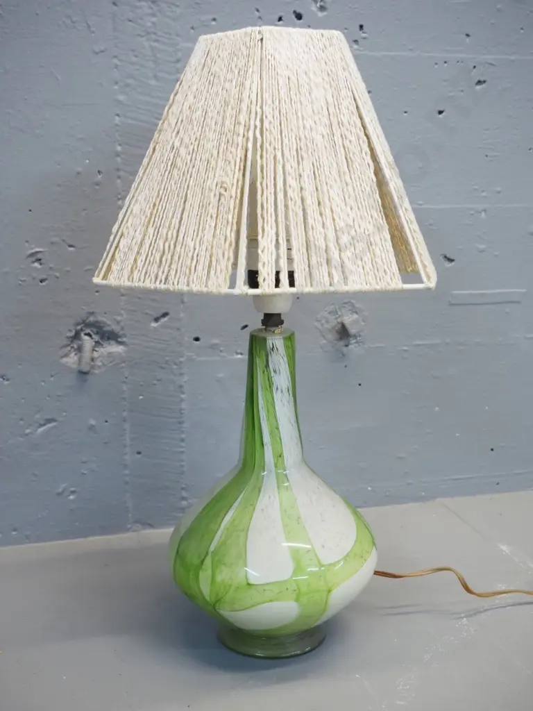 retro art glass table lamp with wire frame string shade H450 W-250 Image 1++