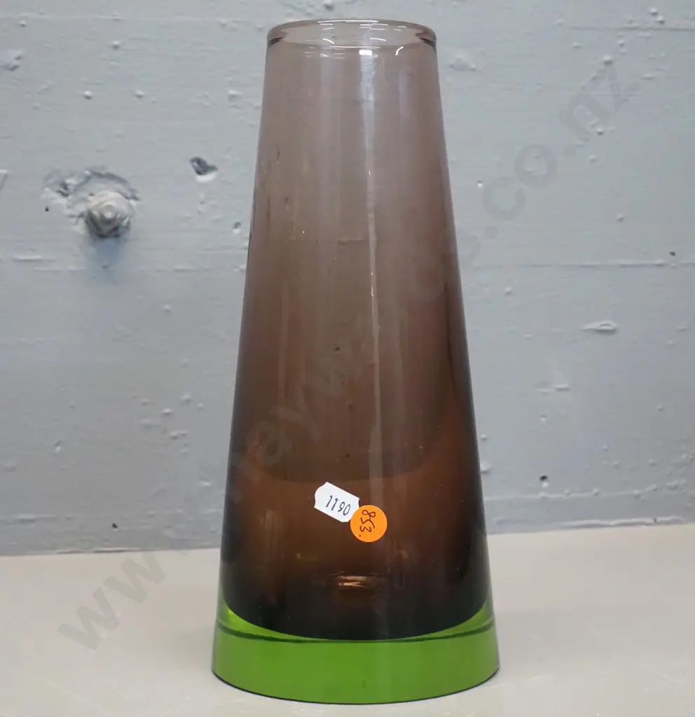 heavy art glass tapered vase - green base & smokey purple upper - small inner flaw on base H265 D120 at base Image 1++