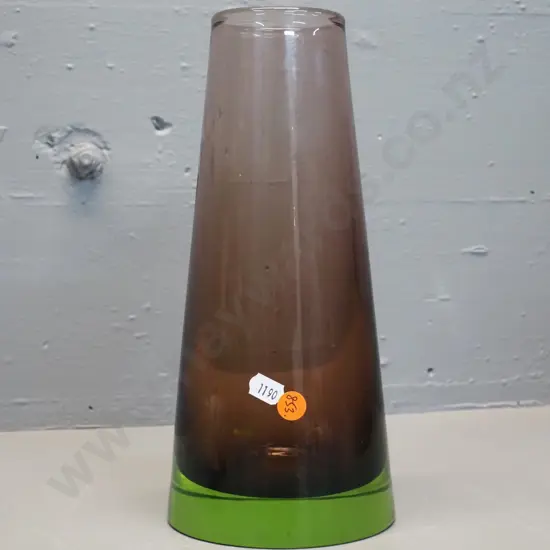 heavy art glass tapered vase - green base & smokey purple upper - small inner flaw on base H265 D120 at base
