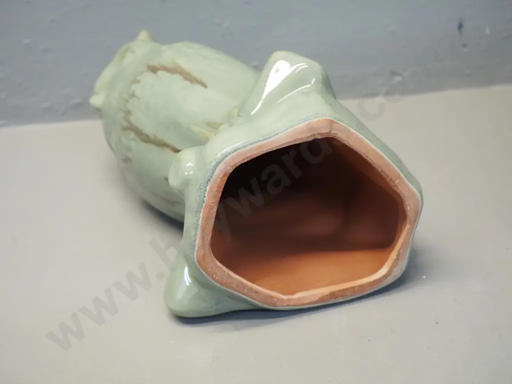 Blue Mountain celadine glaze owl figure H-260 Image 1++