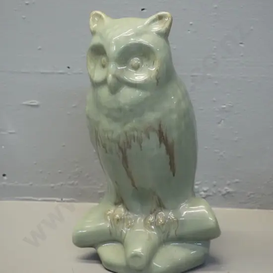Blue Mountain celadine glaze owl figure H-260