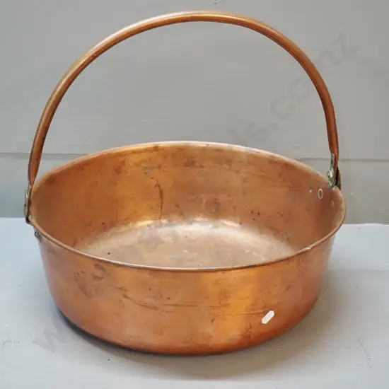 copper jam pan D-390 - some dents and wear