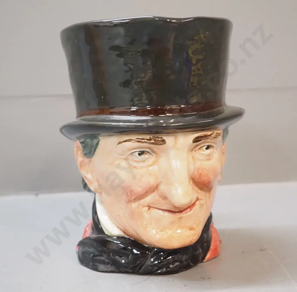 Royal Doulton John Peel character jug H-165 W-180 at handle Image 1++