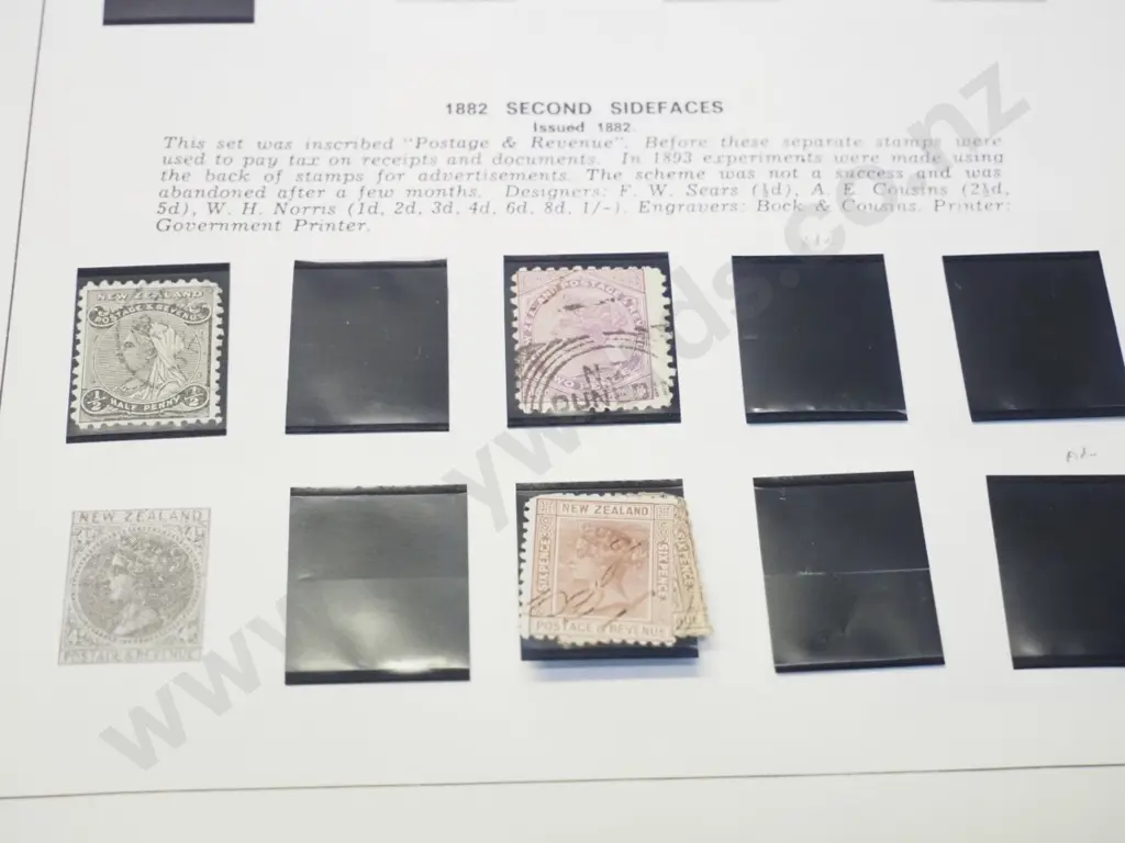 New Zealand stamp album with large number of unhinged stamps, from 1873 newspaper stamp to 1980 Image 1++