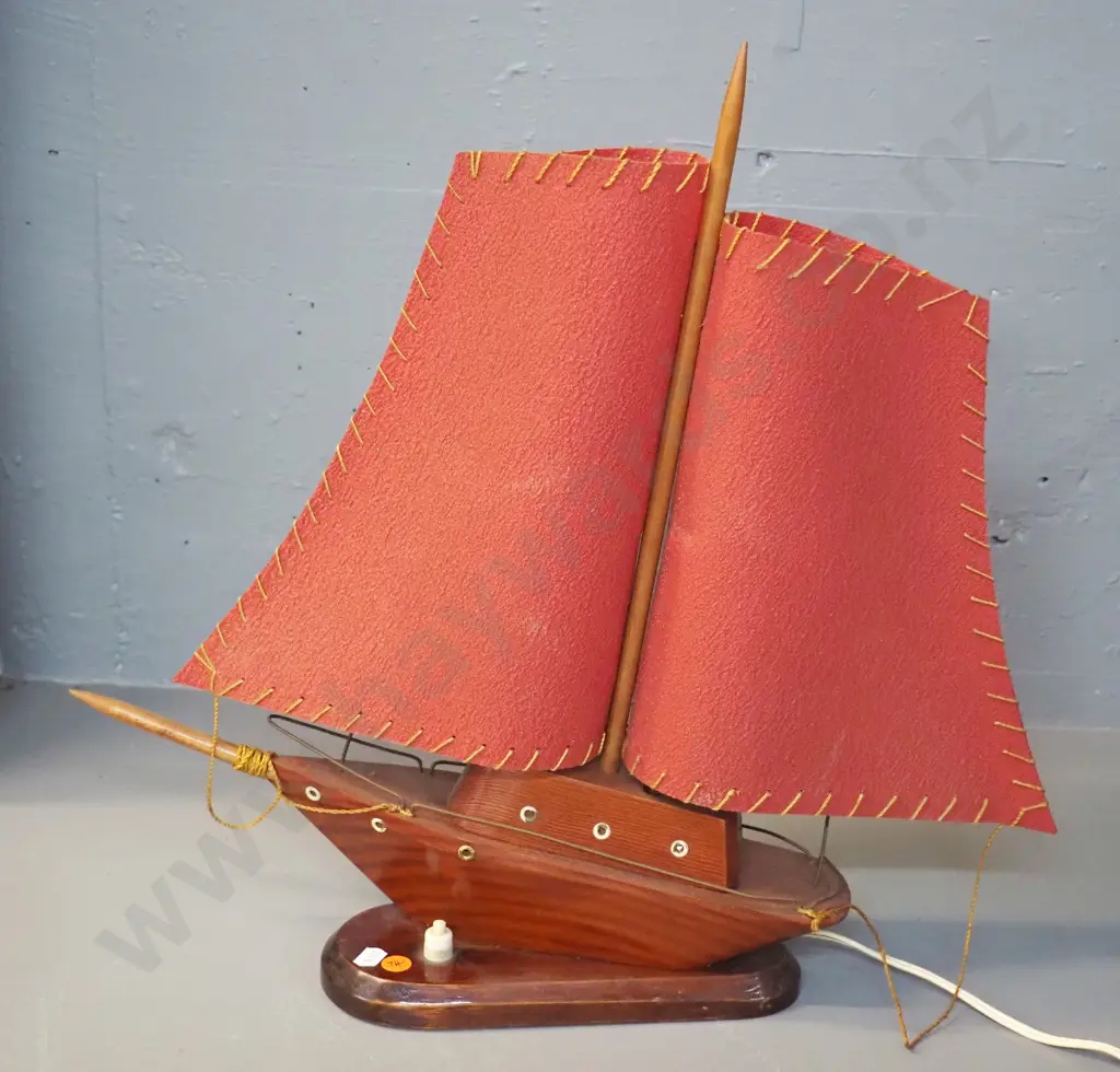 retro wooden yacht themed table lamp with red parchment shades H450 L370 Image 1++