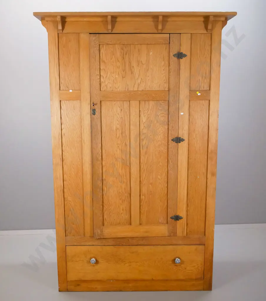deco oak single door wardrobe, with key, non original handles, damaged escutcheon, twist to door H2020 W1320 D550 Image 1++