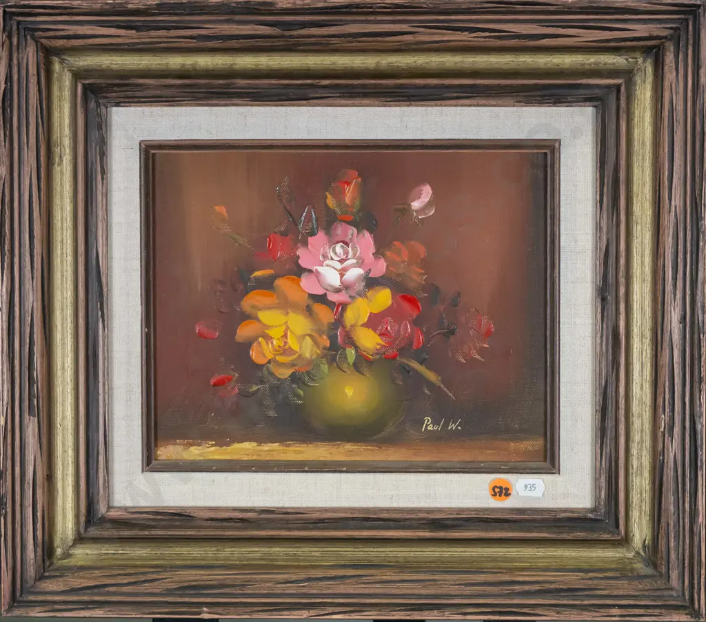 Paul W - framed oil - still life flowers H-195 W-250 Image 1++