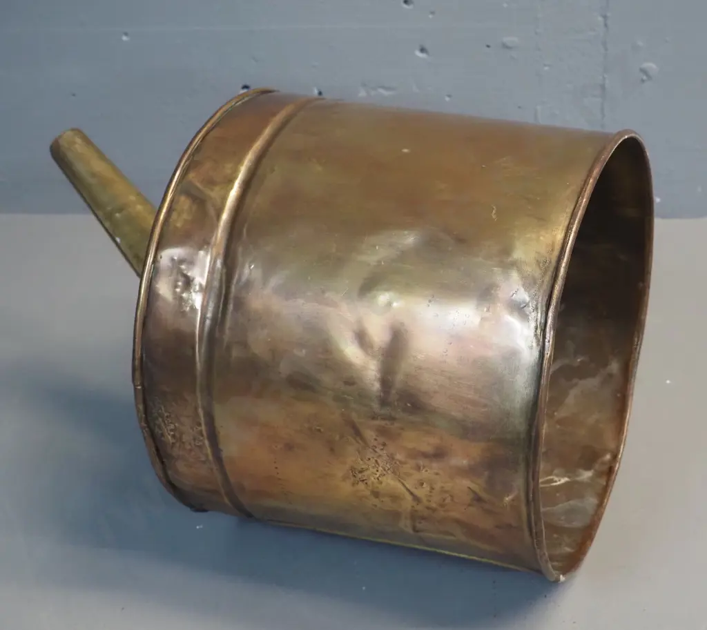 brass and copper funnel / filler with fine mesh filter H-400 Diameter 255 Image 1++