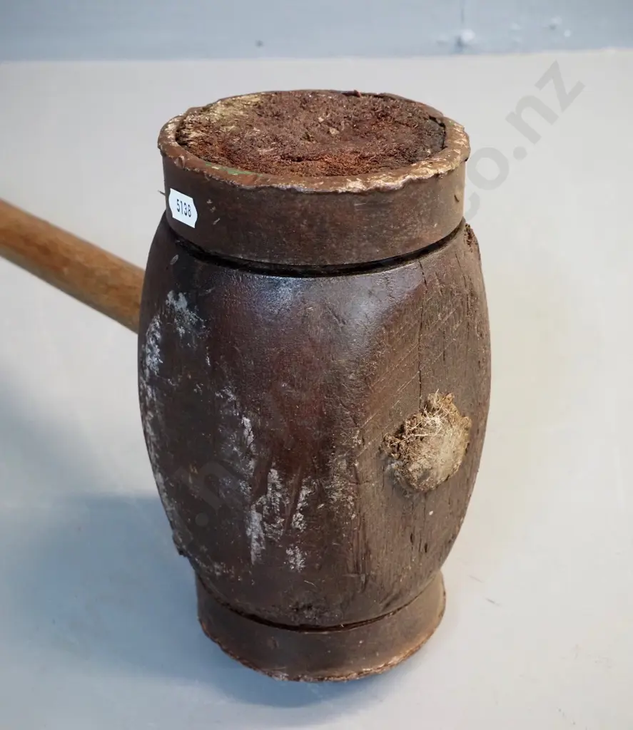 large metal-bound wooden mallet L-900 Head is W-230 Diameter 120 Image 1++