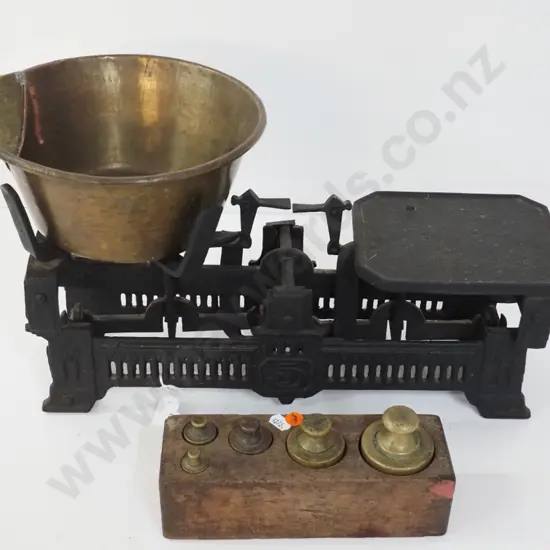 vintage cast iron balance scales with brass pouring basin and set of weights in wooden stand W-400 D-110