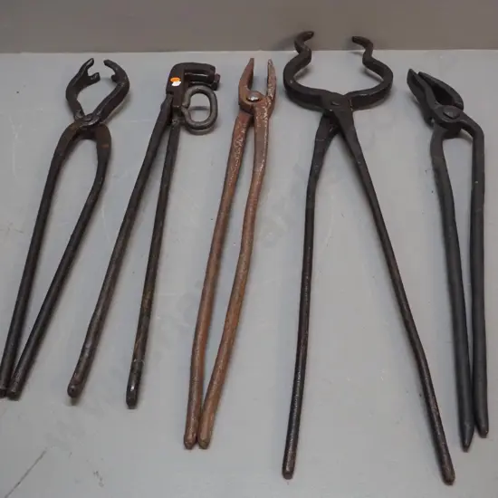 5 vintage forge / blacksmith's tools - longest is 810