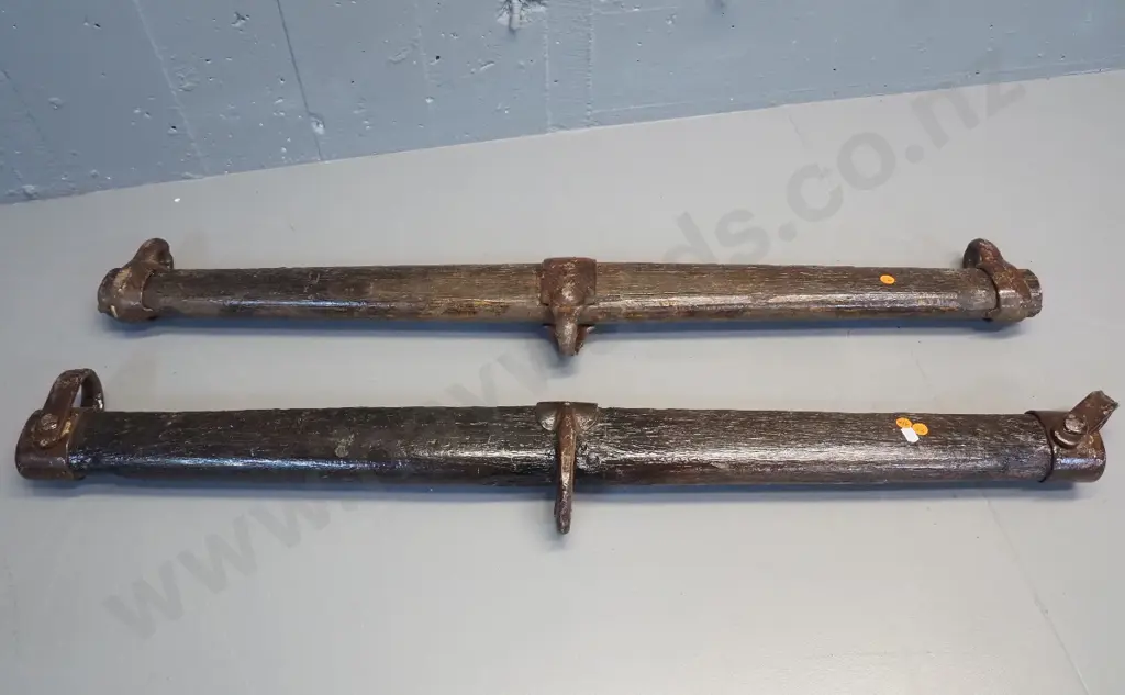 2 vintage swingle trees - both L-990 Image 1++