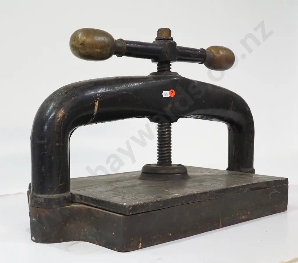 very heavy large book press with brass knobs - wear and tear H-430 platen 460 x 300 Image 1++