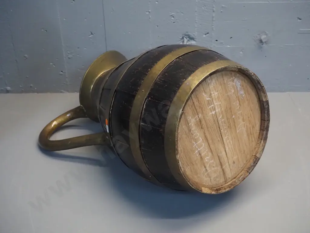 large ornamental brass and timber slat jug H-600 D-340 Image 1++