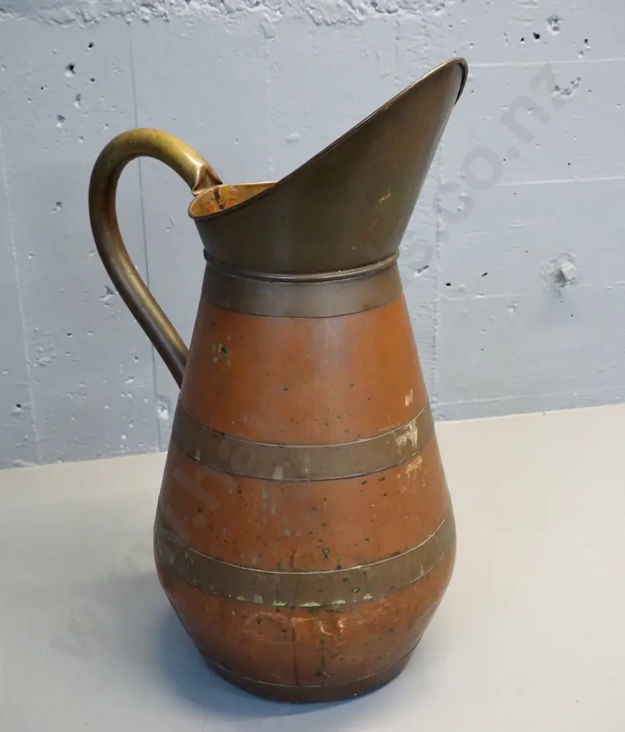 large copper and brass jug - some wear and small dents H-530 D-280 Image 1++