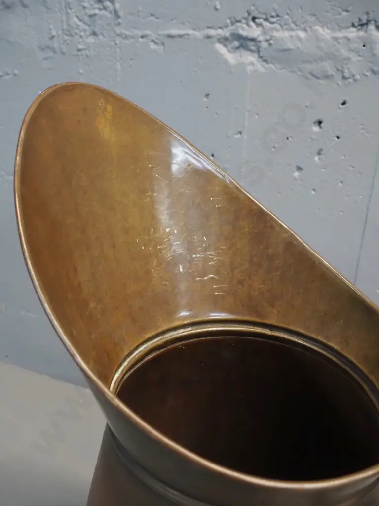 large copper and brass jug - some wear and small dents H-530 D-280 Image 1++