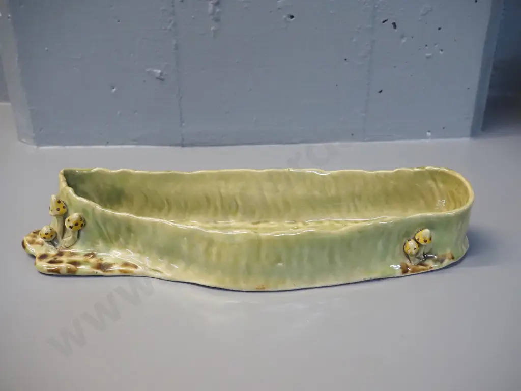 Molle (Timaru) pottery trough vase with toadstools H-45 L-310 W-100 Image 1++