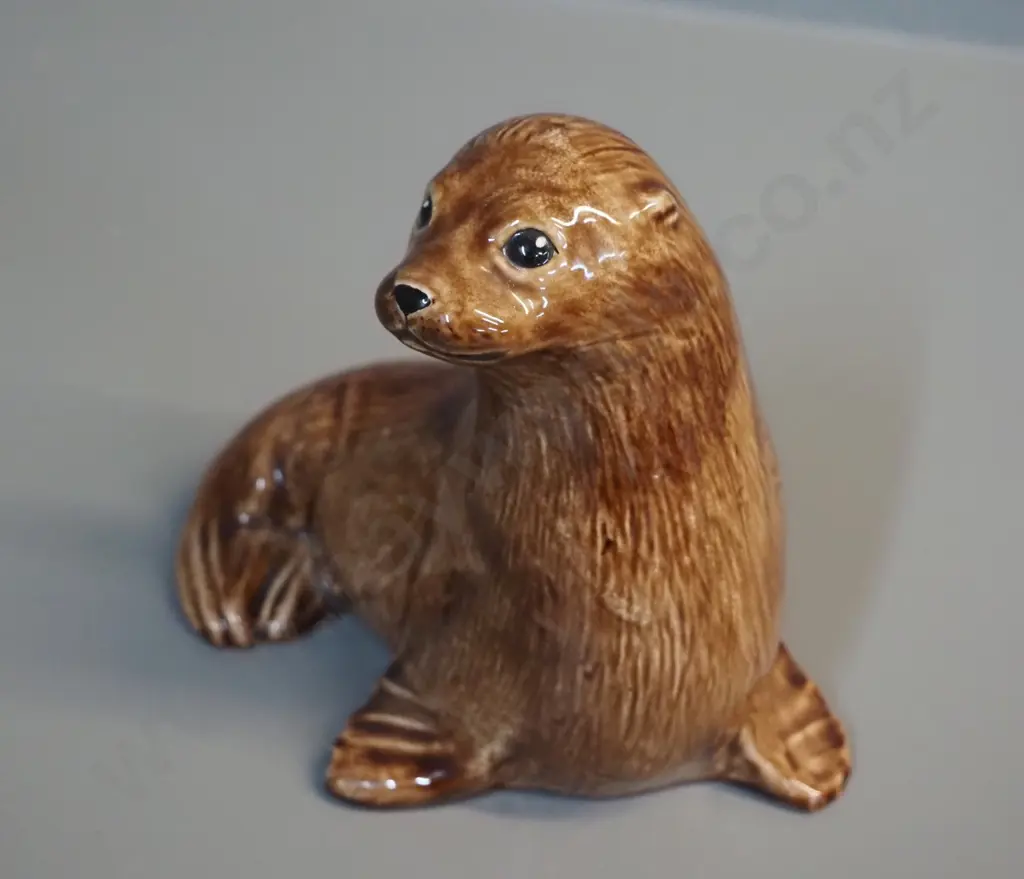 Clutha Ceramics NZ pottery seal or sea lion figure H-140 L-130 Image 1++