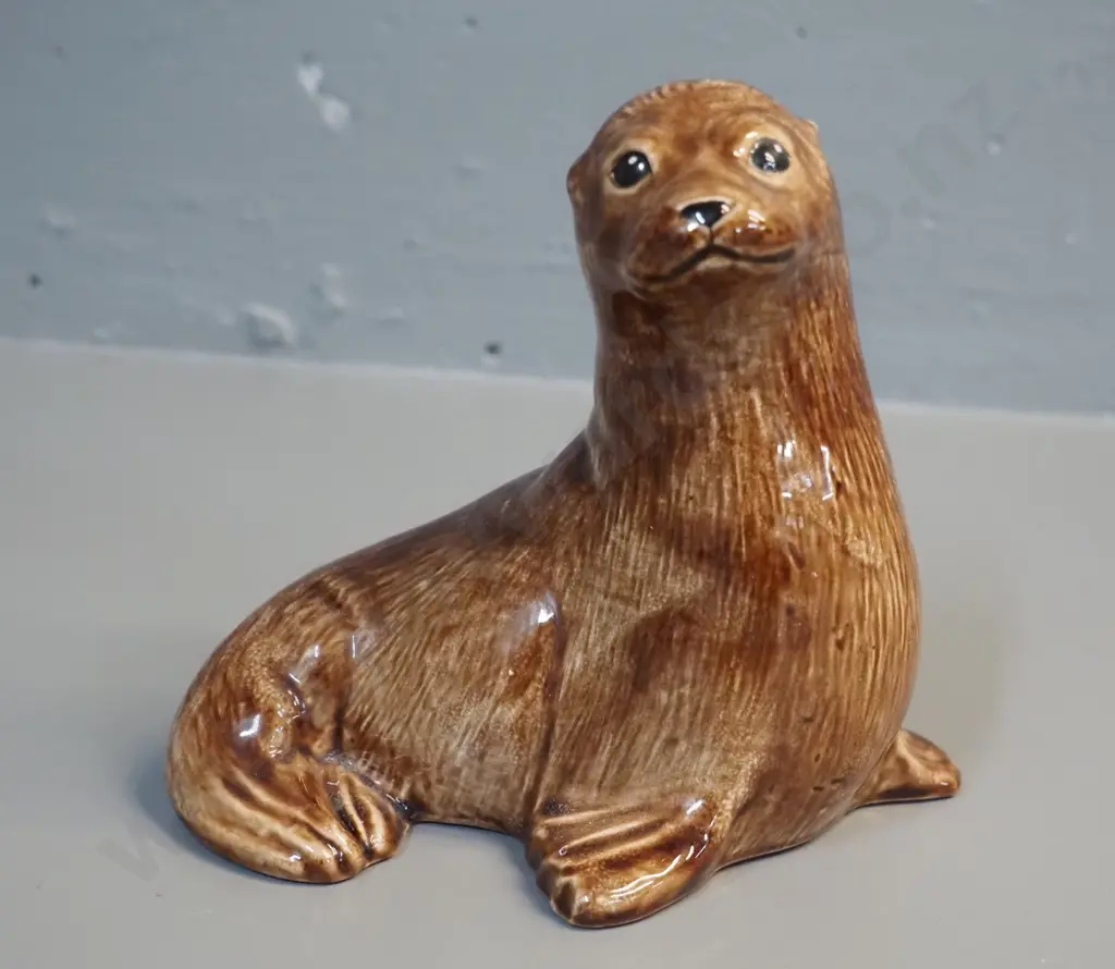 Clutha Ceramics NZ pottery seal or sea lion figure H-140 L-130 Image 1++