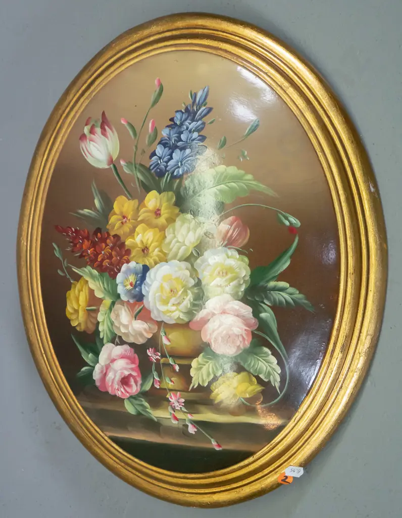 gilt framed oil on convex board - flowers H-450 W-350 Image 1++
