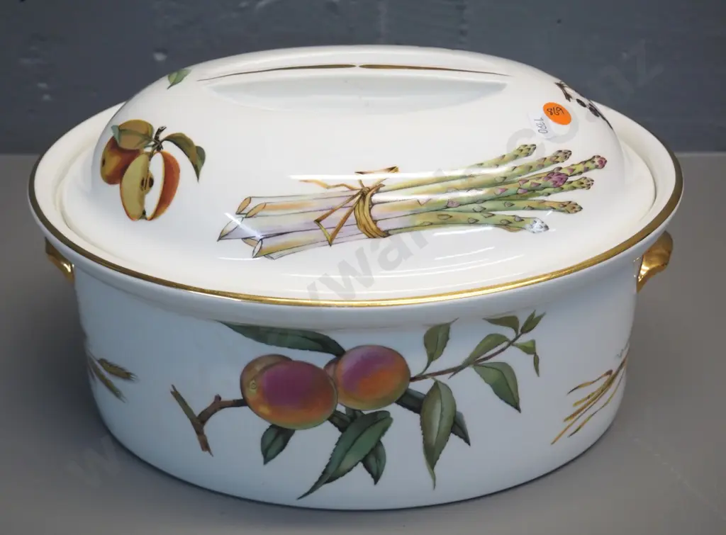 large Royal Worcester Evesham oval casserole dish H-180 L-320 W-240 Image 1++