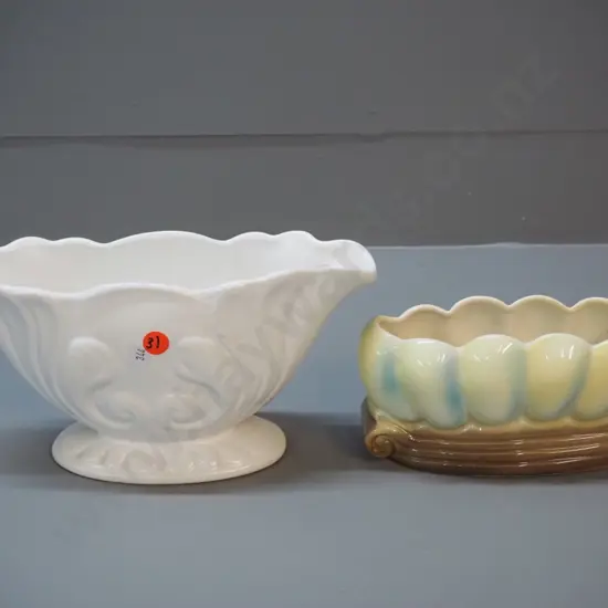 Crown Lynn vase marked '2078' and 'New Zealand' H-130 L-250 and a Titian Ware small trough