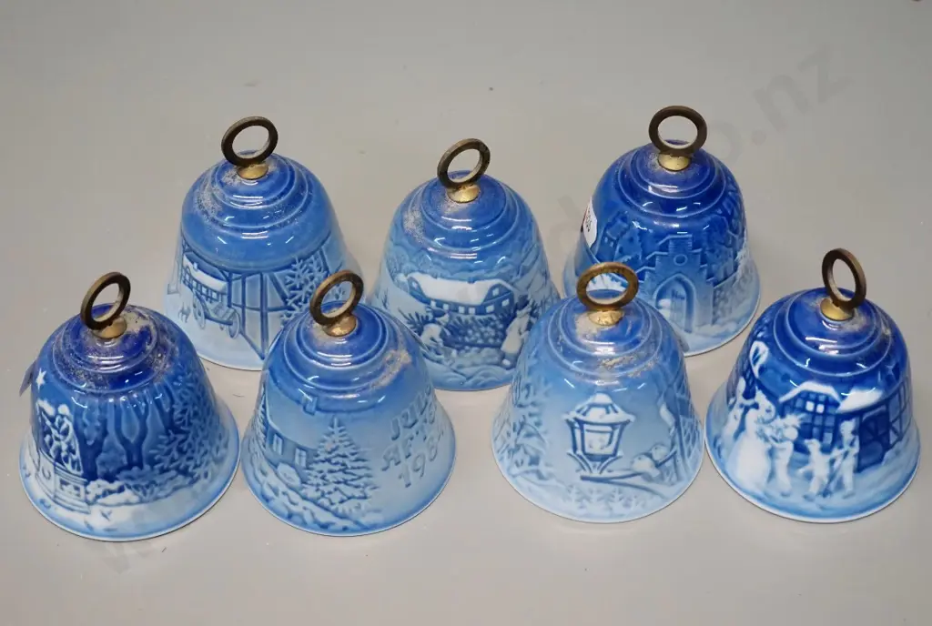 7 Bing & Grondahl Copenhagen Christmas bells - years 1982 thru 1988 - each H-80 Image 1++