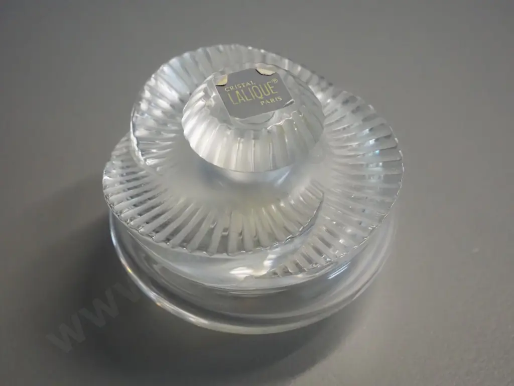 Lalique glass perfume bottle w/stuck stopper and chip, Swarovski pineapple candle holder and a Viesnik art glass arum Image 1++