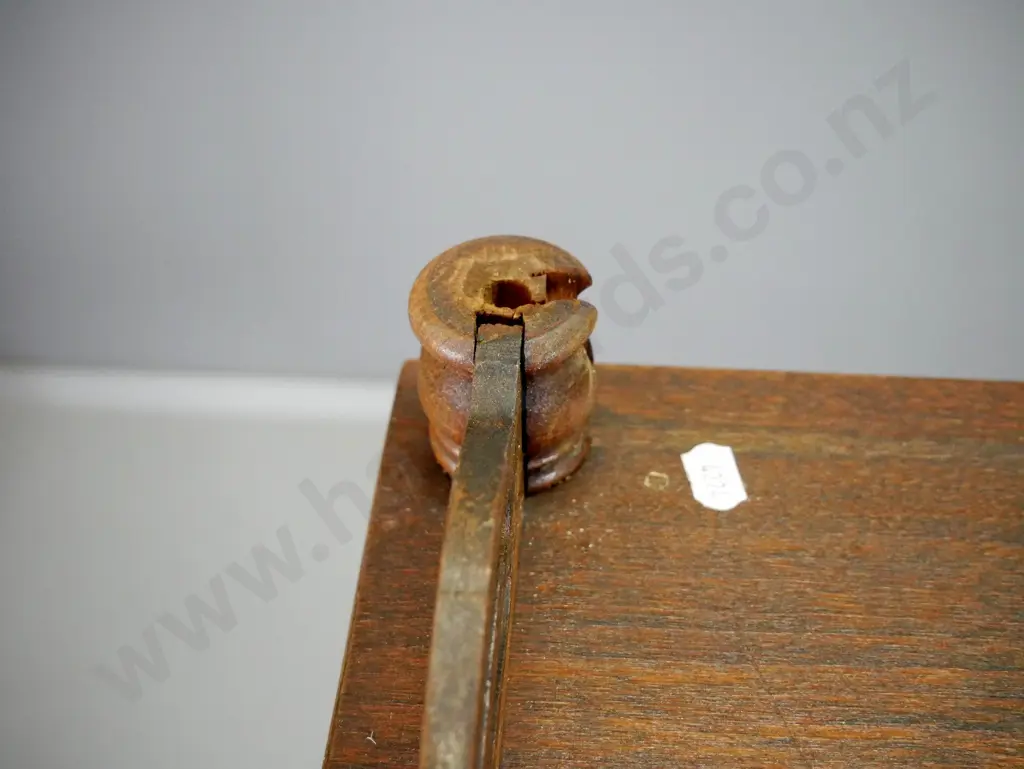 vintage mahogany what-not - missing 2 top finials, polish needs attention, a bit wobbly H1200 W460 D335 Image 1++
