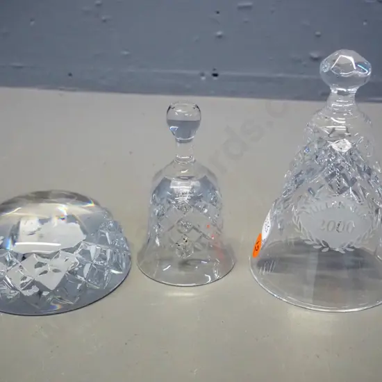 3 pieces of crystal - Waterford etched paperweight, Edinburgh bell and one other bell H-120