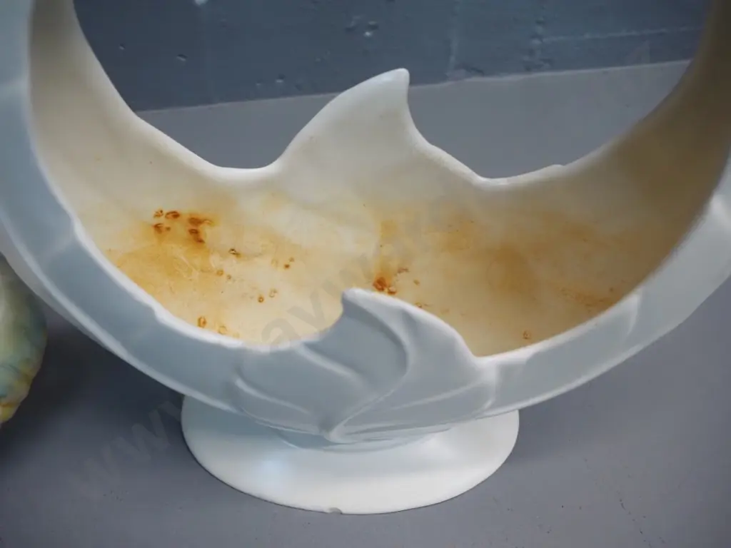 2 Beswick vases - white moon vase, small chip to base H210 and mottled-colours trough L290 Image 1++